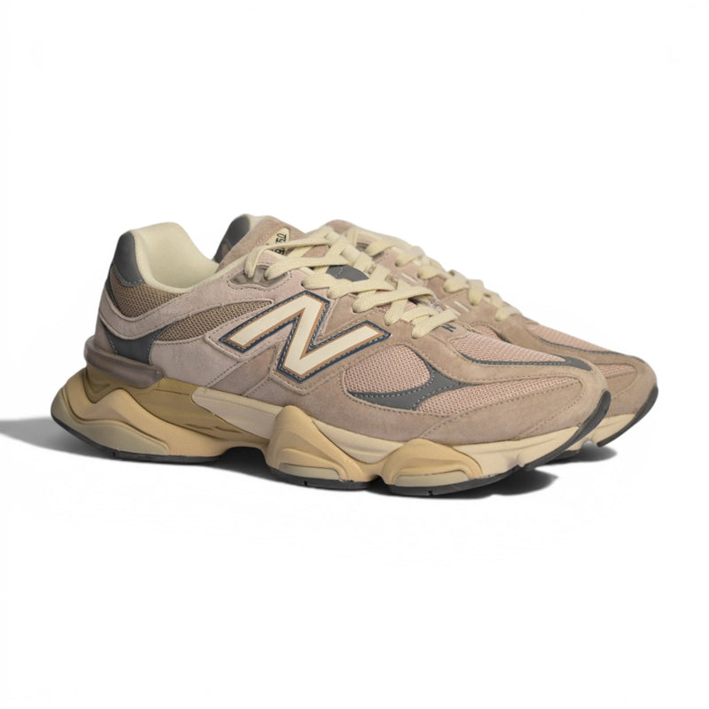 New Balance 9060 Driftwood Castlerock