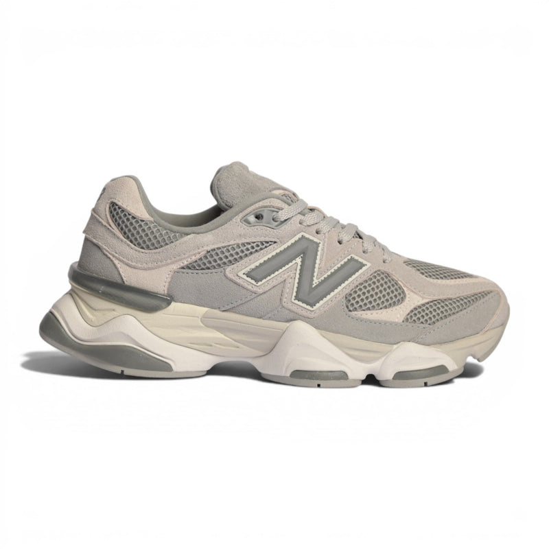 New Balance 9060 Light Grey