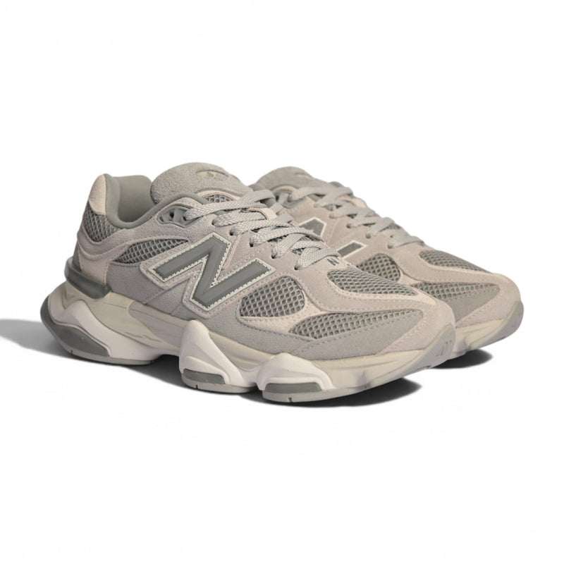 New Balance 9060 Light Grey