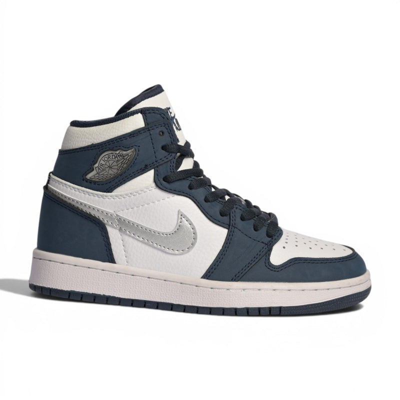 Air Jordan 1 Mid "Midnight Navy".