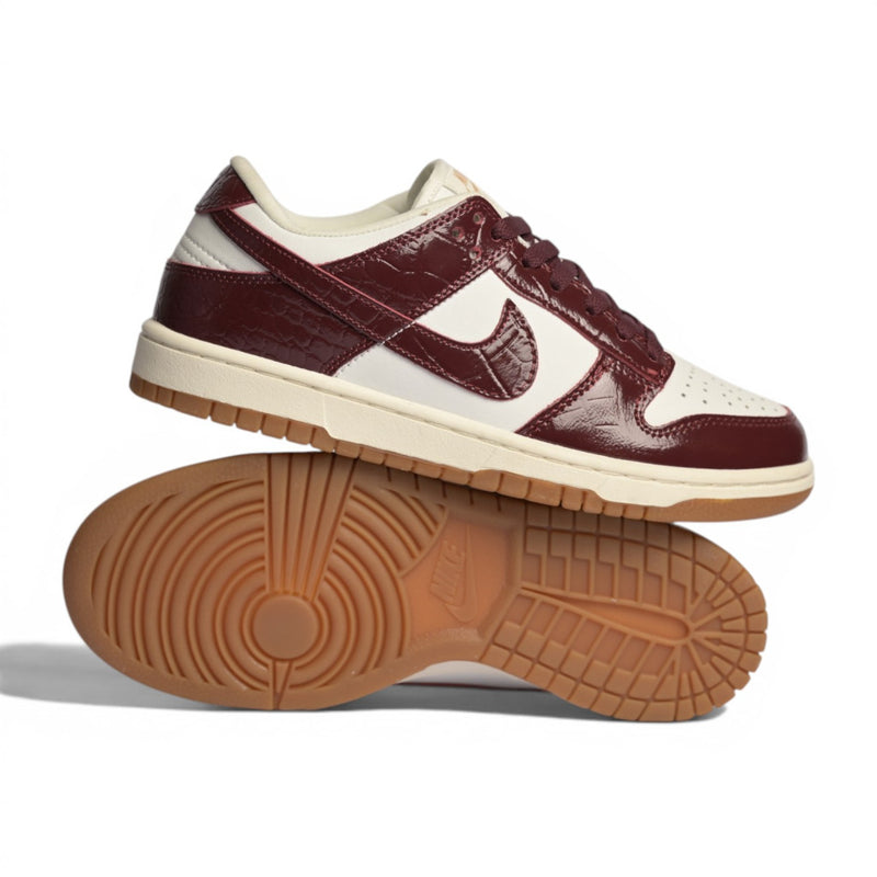 Nike Dunk Low "Team Red"