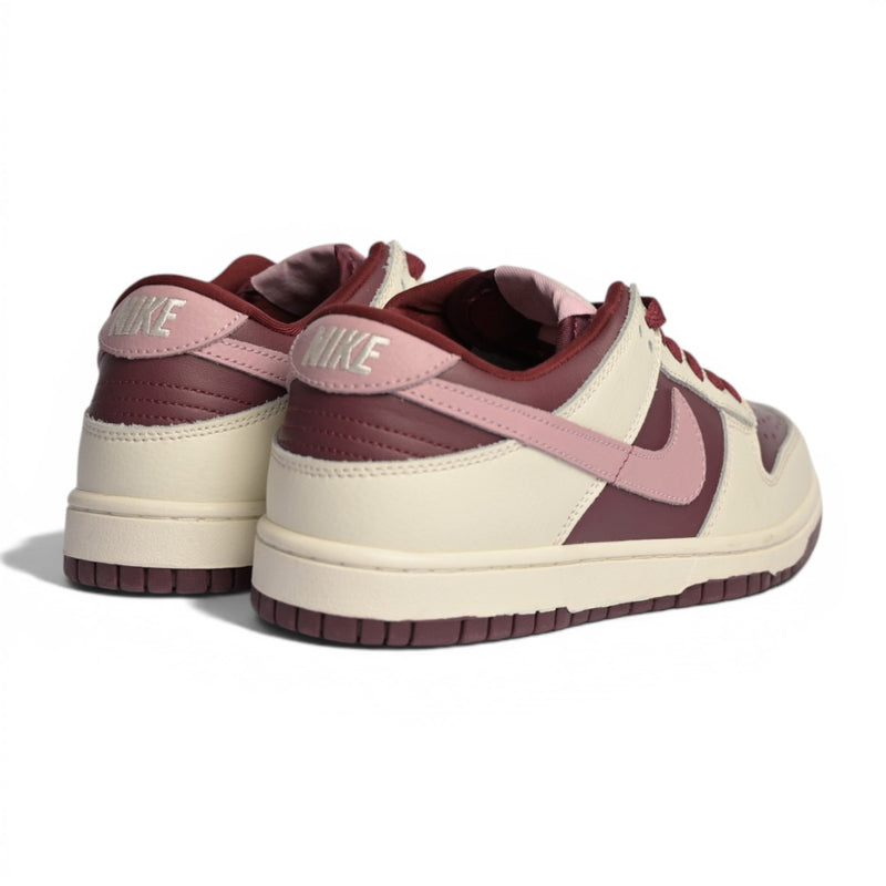Nike Dunk Low Valentine’s Day