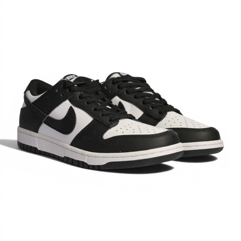 Nike Dunk Low SB Panda