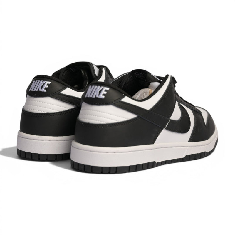 Nike Dunk Low SB Panda