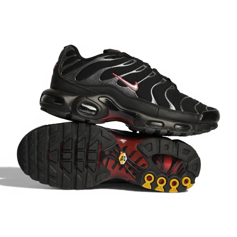 Nike Air Max Plus Black Metallic Silver University Red