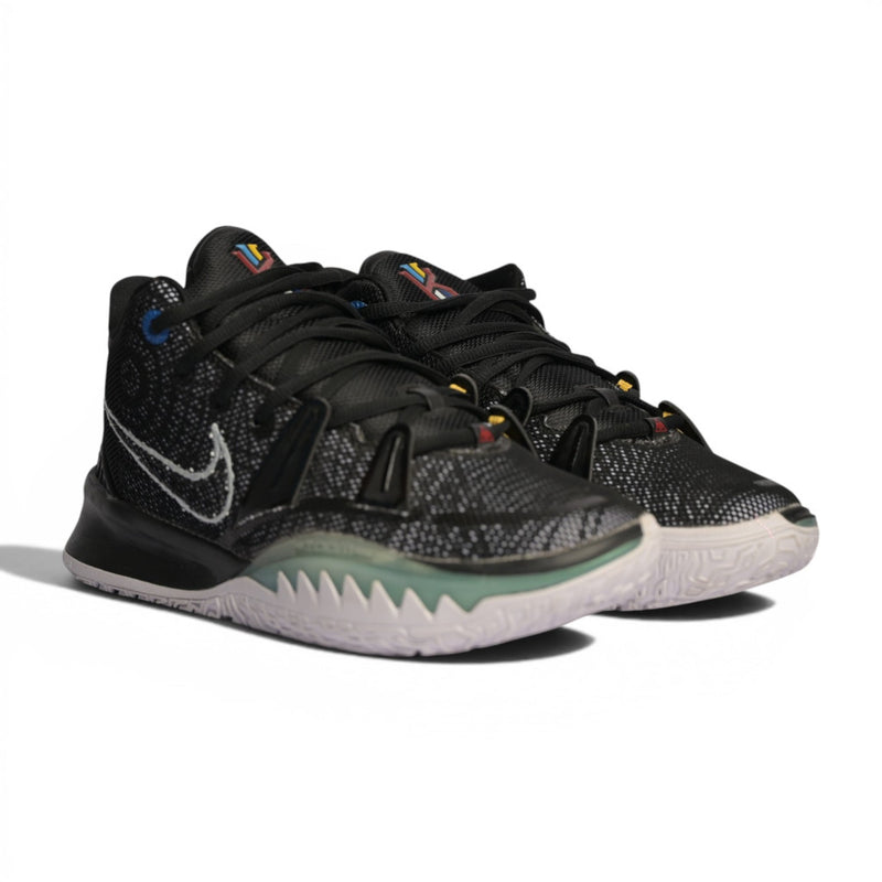 Nike Kyrie 7 "Black White"