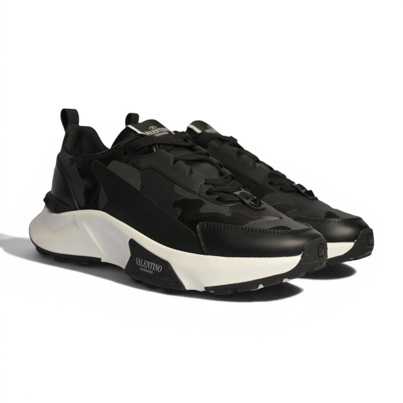 Valentino Garavani True Act Sneakers